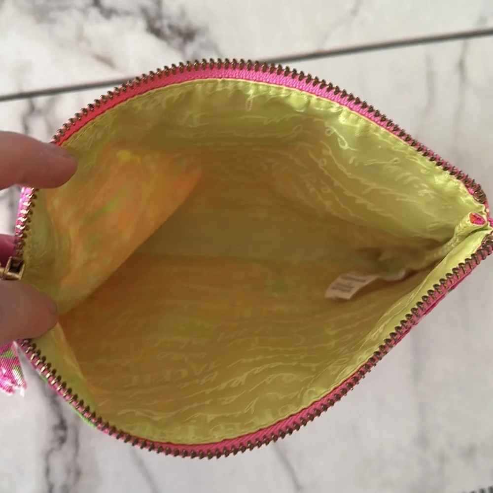 Lilly Pulitzer Pink Floral Zipper Cosmetic Bag Travel Case